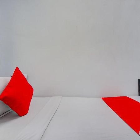 פונדיצ'רי Oyo 81673 D Anchorage Inn מראה חיצוני תמונה